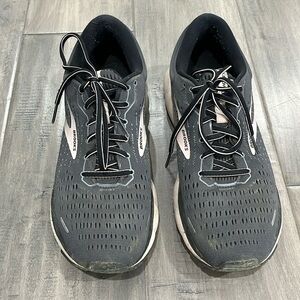 Brooks Ghost 13